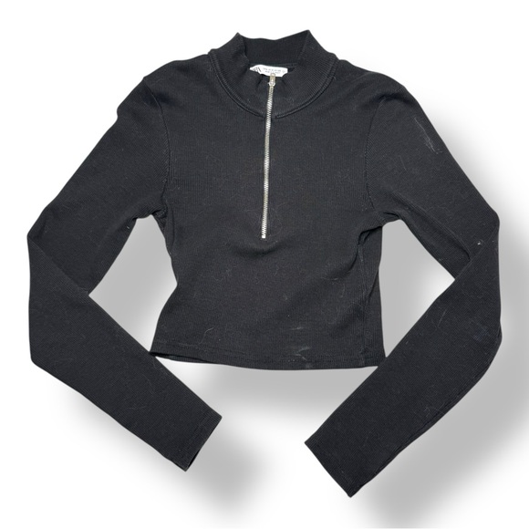 Zara Tops - Zara Black Long Sleeve Top with Front Zip